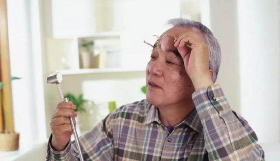 美麗島多焦鏡：近視老花困擾我5年了，有沒(méi)有一種眼鏡可解決