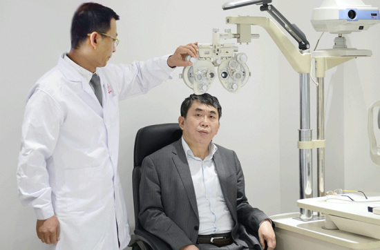 美麗島多焦鏡:十六年的堅守，只為老花眼打磨一副多焦鏡